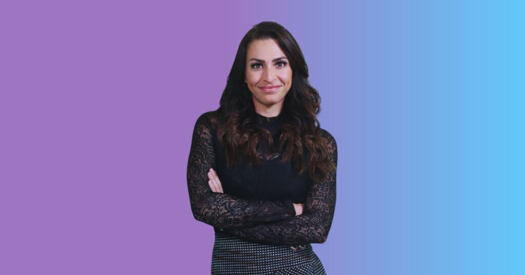 leila hormozi bio